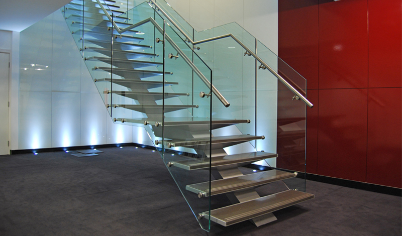 Centre spine feature stairs_Arcadiam Associates Ltd_Greater London House, Hampstead Road, London